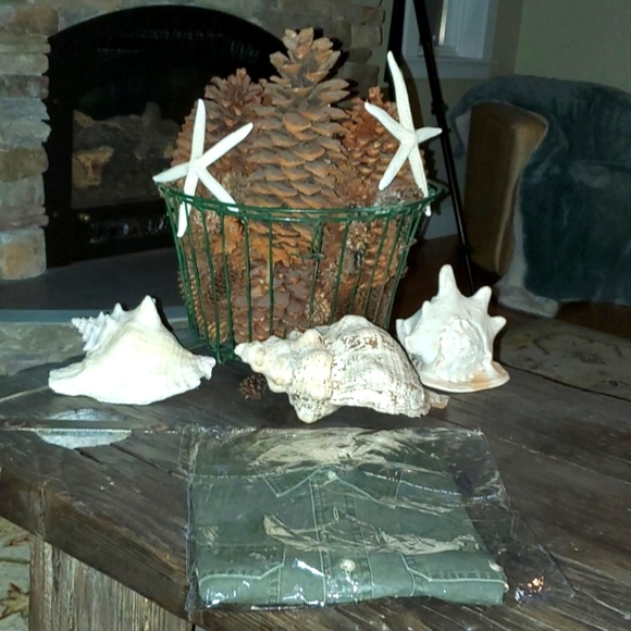 "New" L.L.BEAN Shirt - Picture 3 of 5